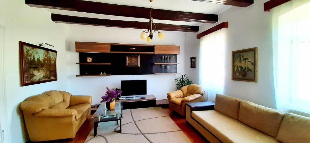 הוילה Hărman Casa Din Coltul Cetatii מראה חיצוני תמונה